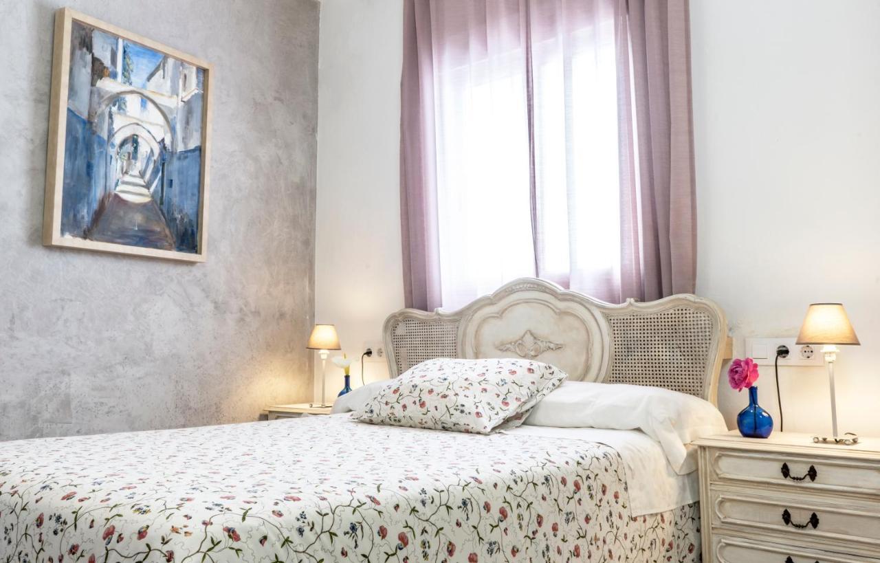 Hostal Trafalgar Barbate Eksteriør billede